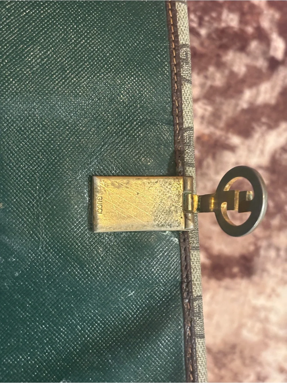 Gucci Beige GG Supreme Continental Wallet with Brown Trim and Gold Logo - Picture 5 of 8